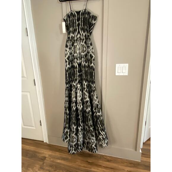 Brand New Badgley Mischka Dress Womens Size 4 animal Leapard print dress - Picture 3 of 10
